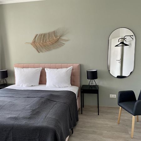 Discovair - Eisenach Karl14 - Vollausgestattete Apartments Mit Netflix In Der Fussgaengerzone 外观 照片