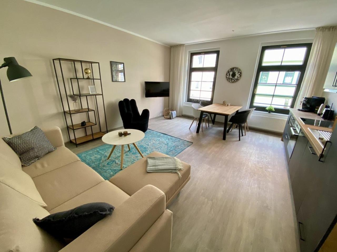 Discovair - Eisenach Karl14 - Vollausgestattete Apartments Mit Netflix In Der Fussgaengerzone 客房 照片