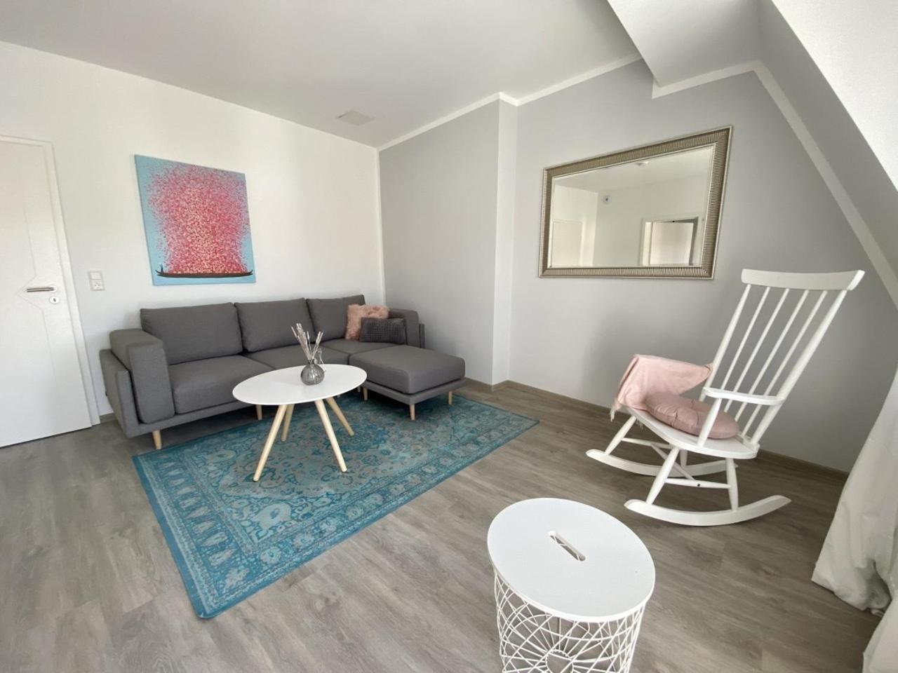 Discovair - Eisenach Karl14 - Vollausgestattete Apartments Mit Netflix In Der Fussgaengerzone 客房 照片