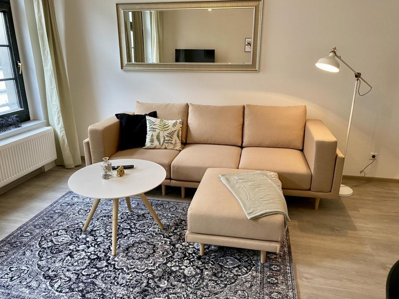 Discovair - Eisenach Karl14 - Vollausgestattete Apartments Mit Netflix In Der Fussgaengerzone 客房 照片