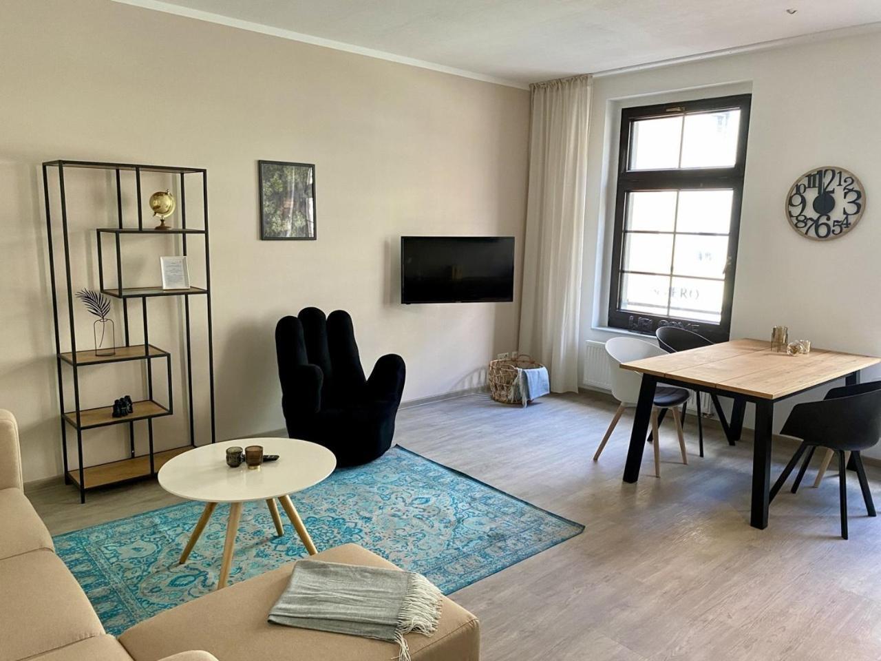 Discovair - Eisenach Karl14 - Vollausgestattete Apartments Mit Netflix In Der Fussgaengerzone 客房 照片