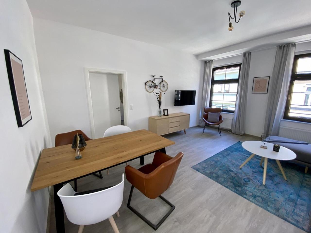 Discovair - Eisenach Karl14 - Vollausgestattete Apartments Mit Netflix In Der Fussgaengerzone 客房 照片