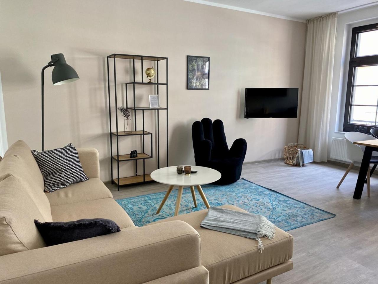 Discovair - Eisenach Karl14 - Vollausgestattete Apartments Mit Netflix In Der Fussgaengerzone 客房 照片