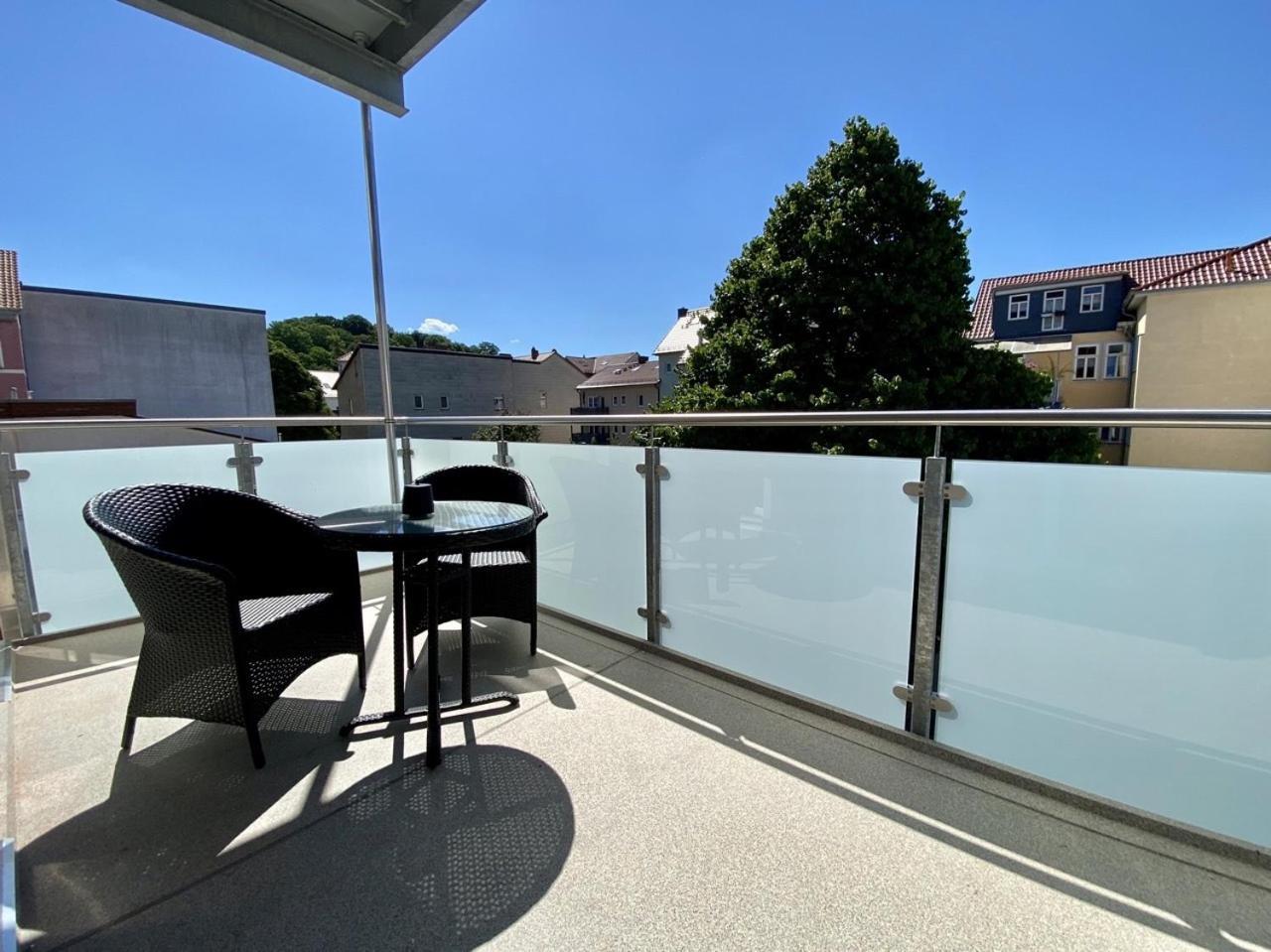 Discovair - Eisenach Karl14 - Vollausgestattete Apartments Mit Netflix In Der Fussgaengerzone 客房 照片