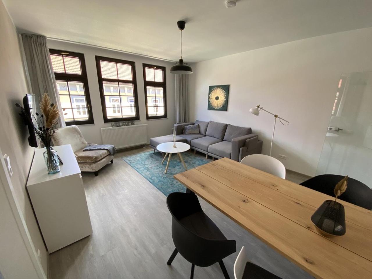 Discovair - Eisenach Karl14 - Vollausgestattete Apartments Mit Netflix In Der Fussgaengerzone 客房 照片