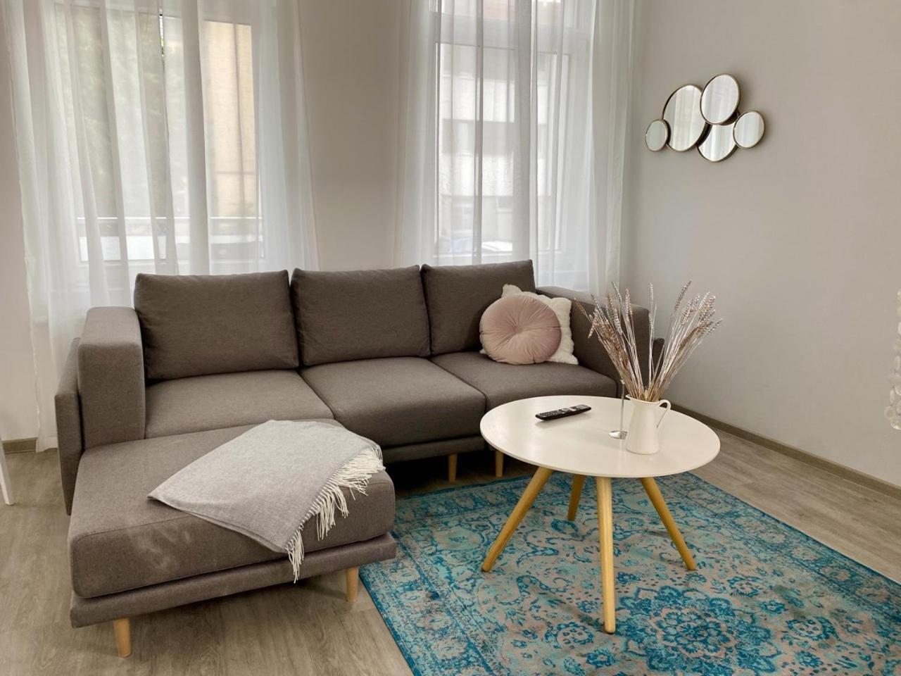 Discovair - Eisenach Karl14 - Vollausgestattete Apartments Mit Netflix In Der Fussgaengerzone 客房 照片