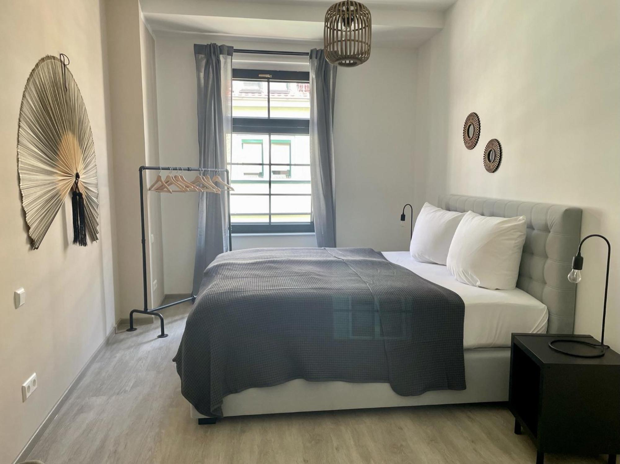 Discovair - Eisenach Karl14 - Vollausgestattete Apartments Mit Netflix In Der Fussgaengerzone 客房 照片